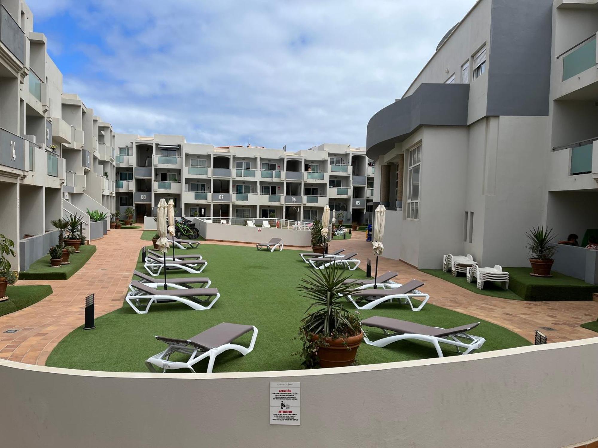 קורלחו Nice And Sunny Apartment מראה חיצוני תמונה