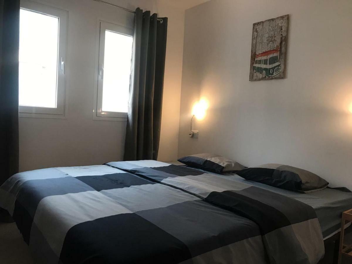 קורלחו Nice And Sunny Apartment מראה חיצוני תמונה