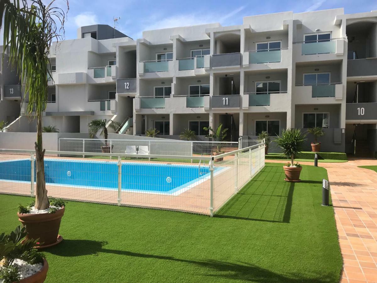 קורלחו Nice And Sunny Apartment מראה חיצוני תמונה